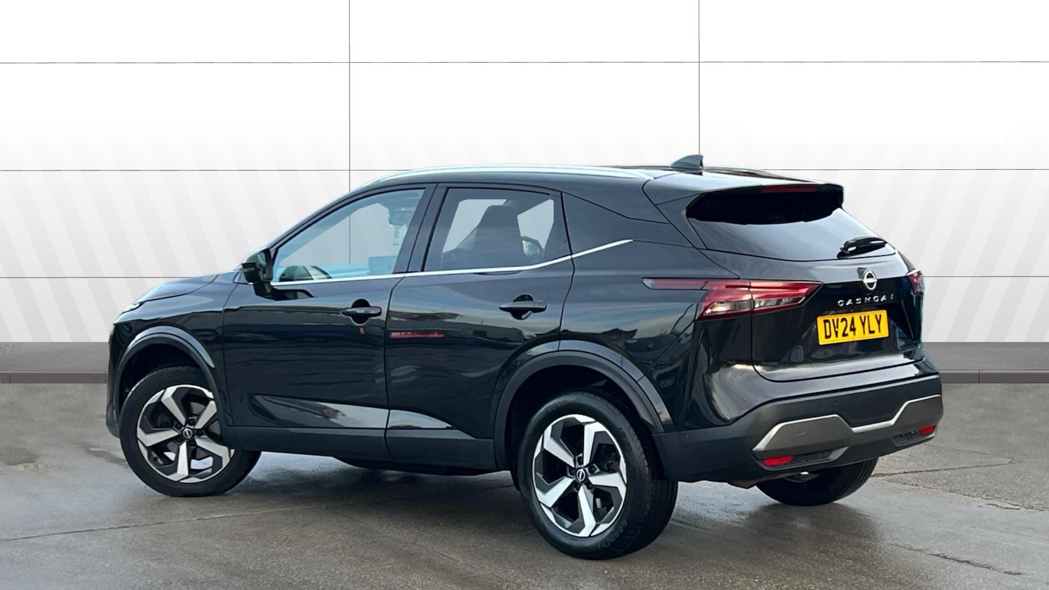 Used Nissan Qashqai 2024 for sale - 77663322: Photo 2