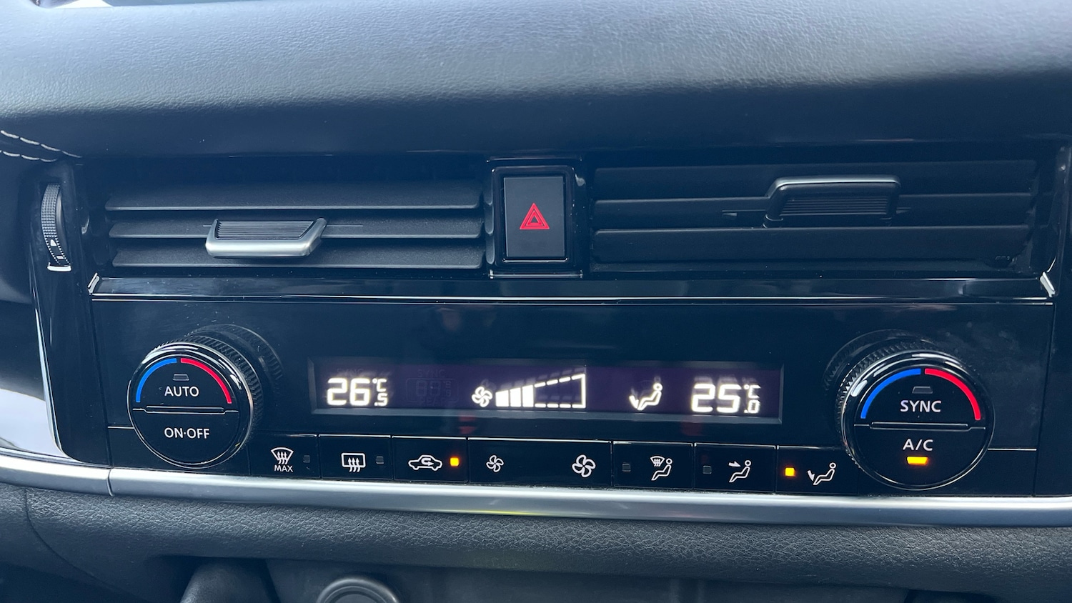 Used Nissan Qashqai 2024 for sale - 77663322: Photo 30