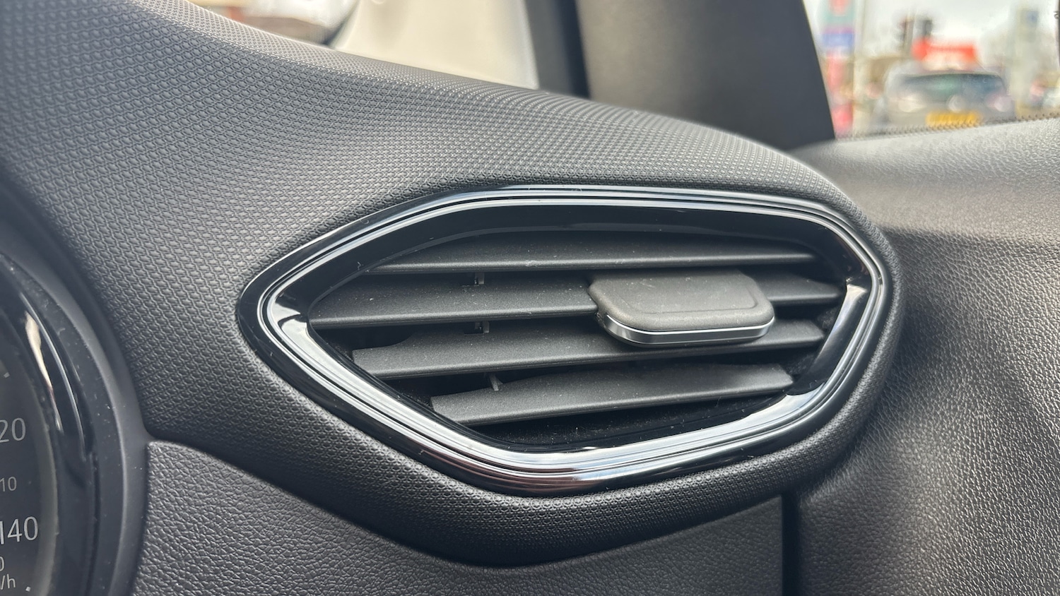 Used Vauxhall Crossland 2023 for sale - 77103342: Photo 24