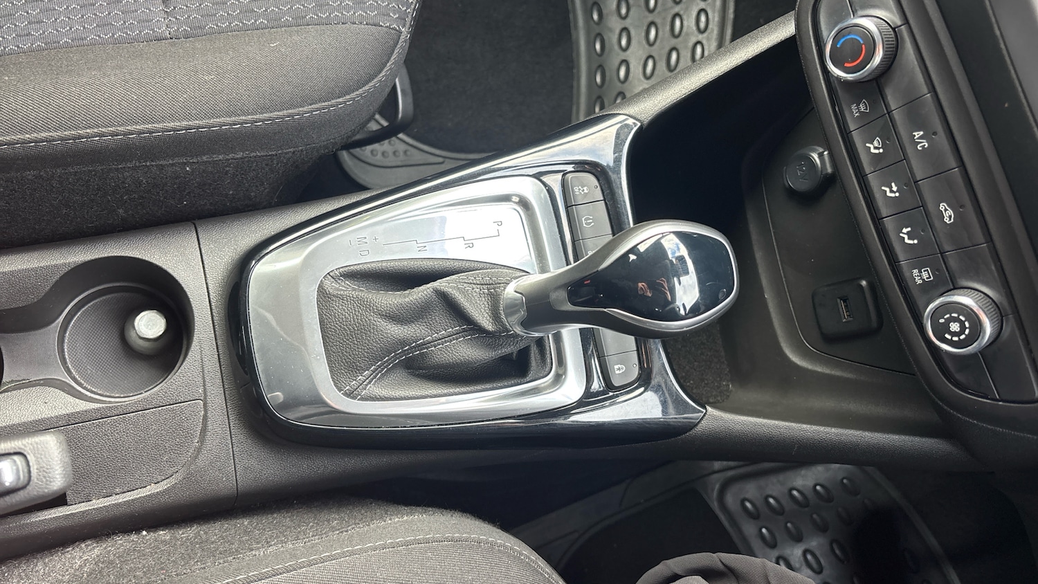 Used Vauxhall Crossland 2023 for sale - 77103342: Photo 27