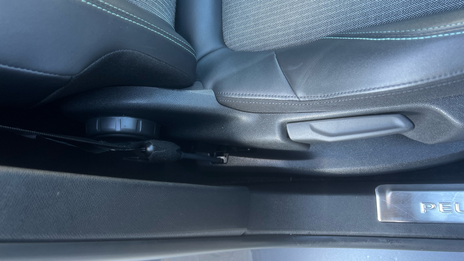 Used Peugeot 3008 2024 for sale - 77086468: Photo 35
