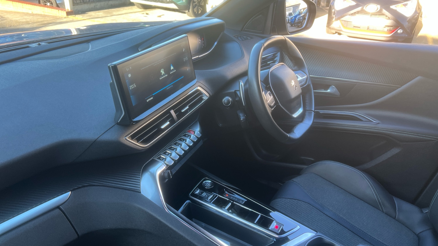 Used Peugeot 3008 2024 for sale - 77086468: Photo 9