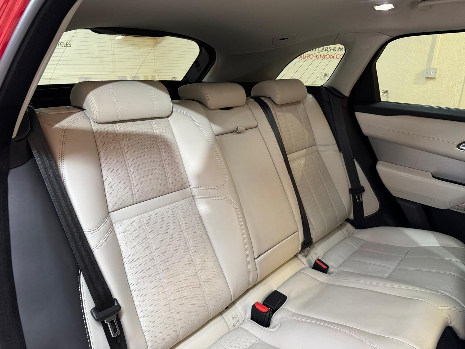 Used Land Rover Range Rover Velar 2019 for sale - 77939810: Photo 14