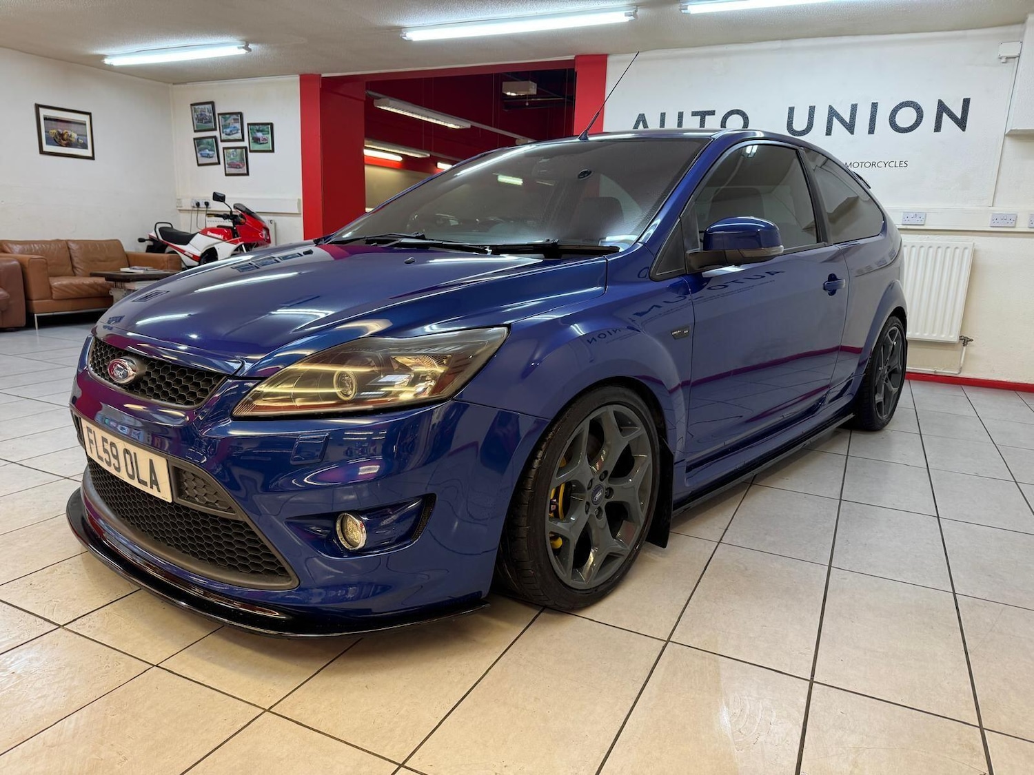 Used Ford Focus for sale - 77598745: Photo 2