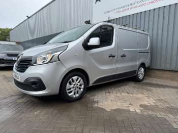 Used Renault Trafic 2018 for sale - 74977731: Photo
