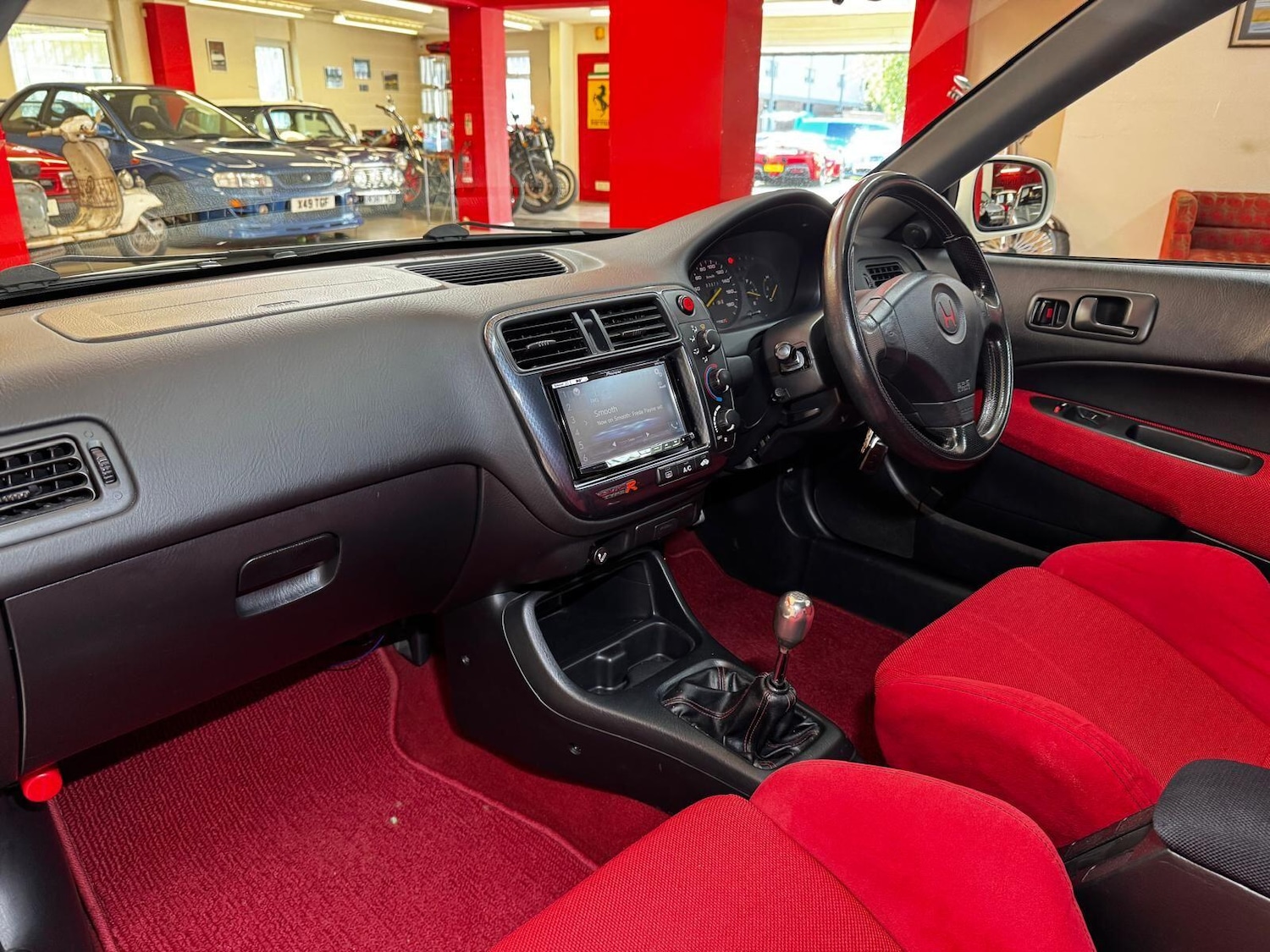 Used Honda Civic 2015 for sale - 76996736: Photo 29