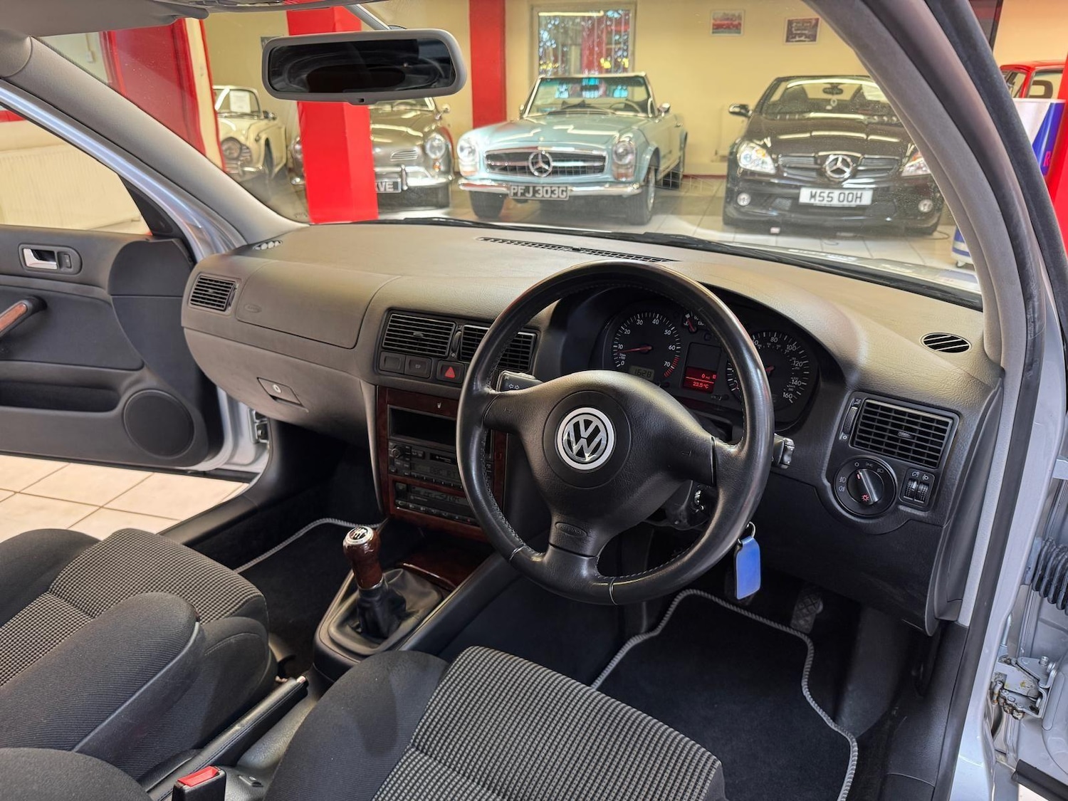 Used Volkswagen Golf 2001 for sale - 77120894: Photo 10