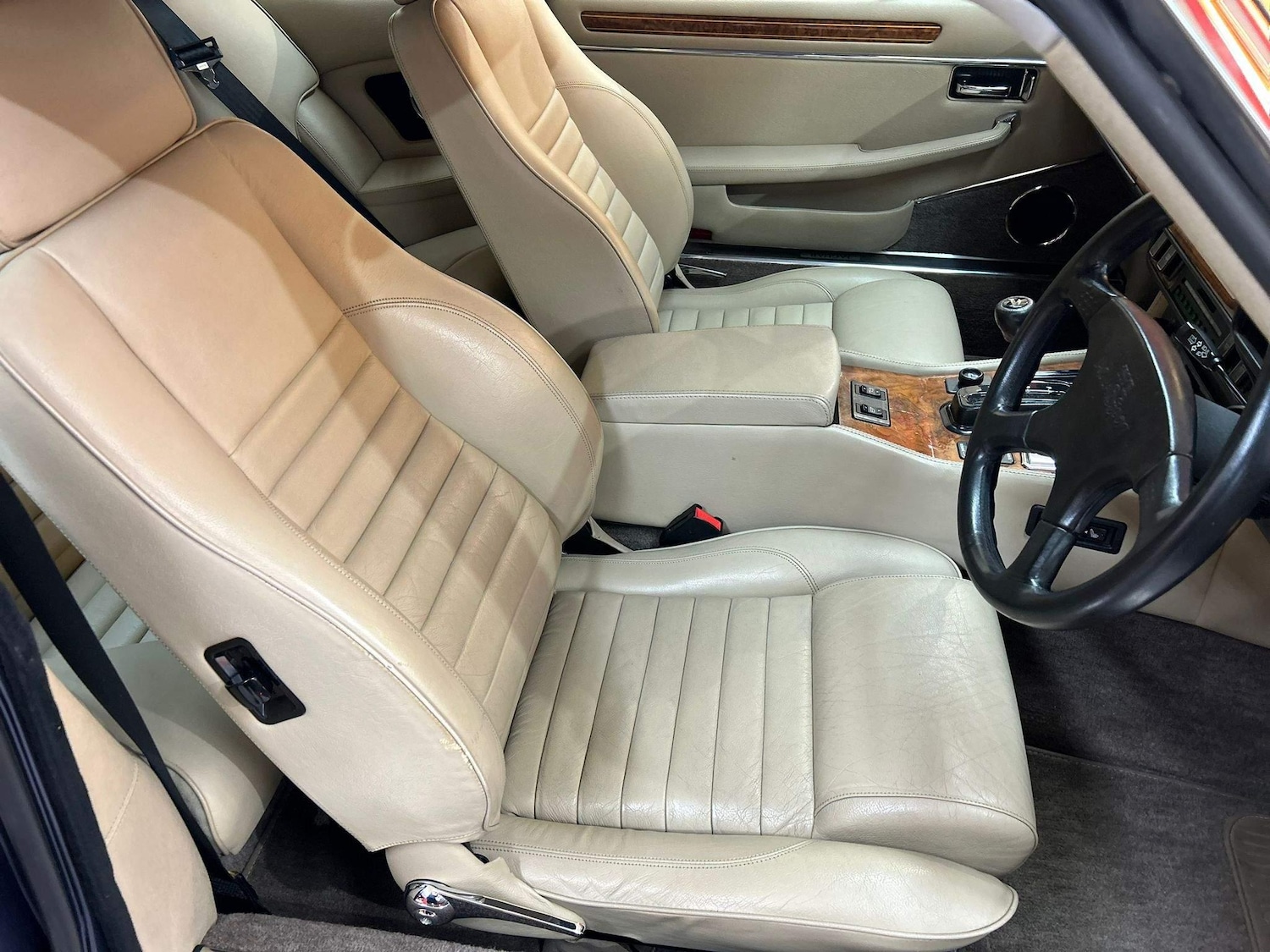 Used Jaguar XJS for sale - 76992773: Photo 13