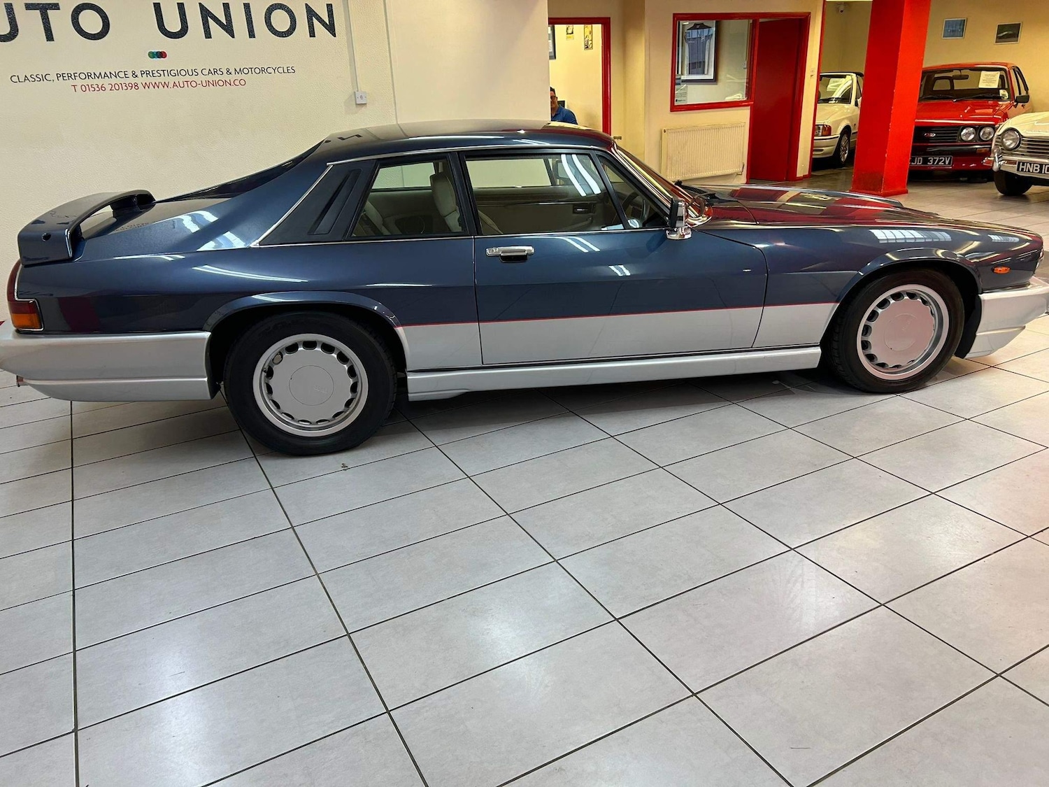 Used Jaguar XJS for sale - 76992773: Photo 27