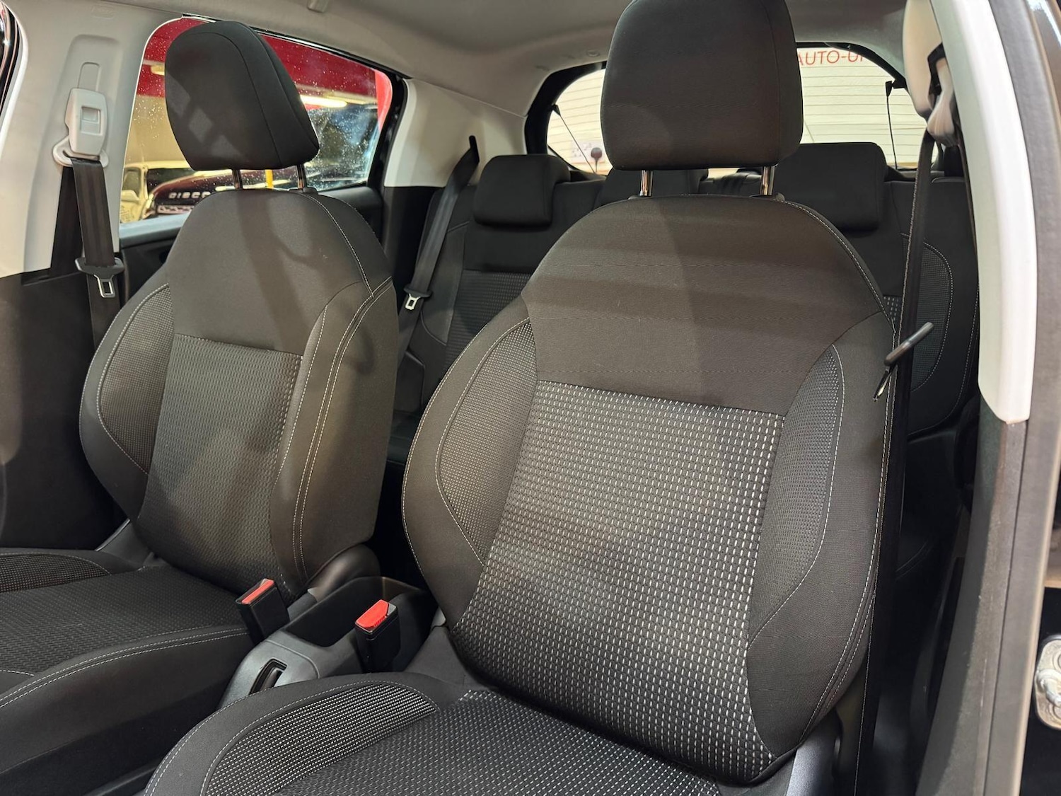 Used Peugeot 208 2019 for sale - 77440890: Photo 14