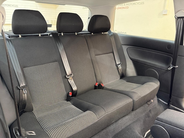 Used Volkswagen Golf 2001 for sale - 75051932: Photo 15