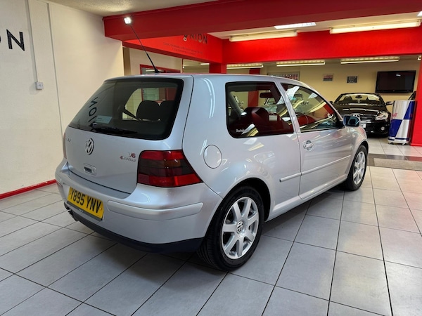 Used Volkswagen Golf 2001 for sale - 75051932: Photo 4