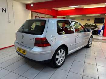 Used Volkswagen Golf 2001 for sale - 75051932: Photo