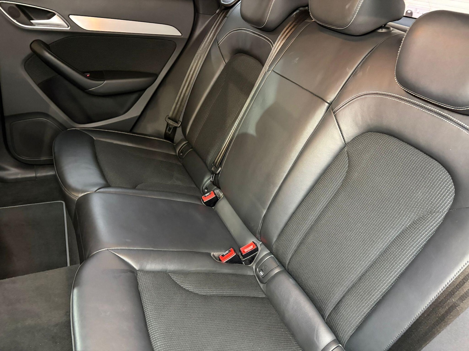 Used Audi Q3 2017 for sale - 76990657: Photo 22