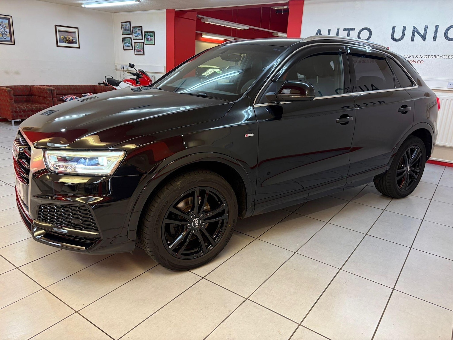 Used Audi Q3 2017 for sale - 76990657: Photo 27