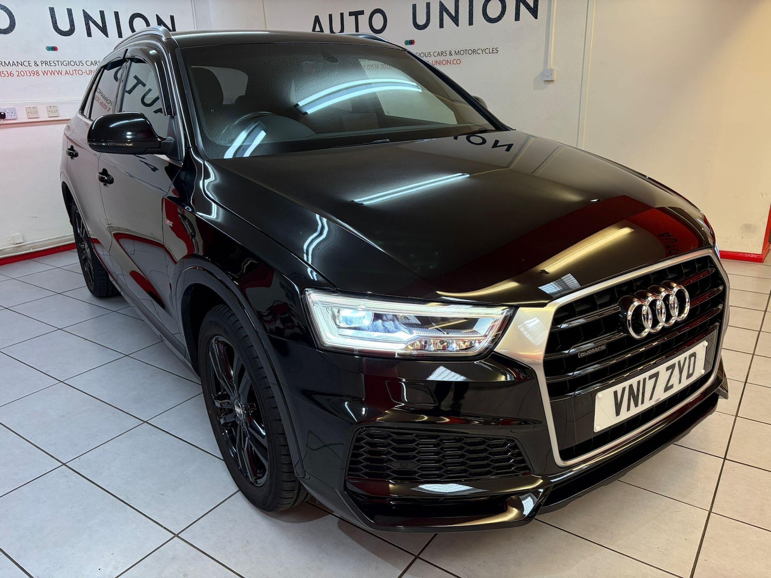 Used Audi Q3 2017 for sale - 76990657: Photo 5