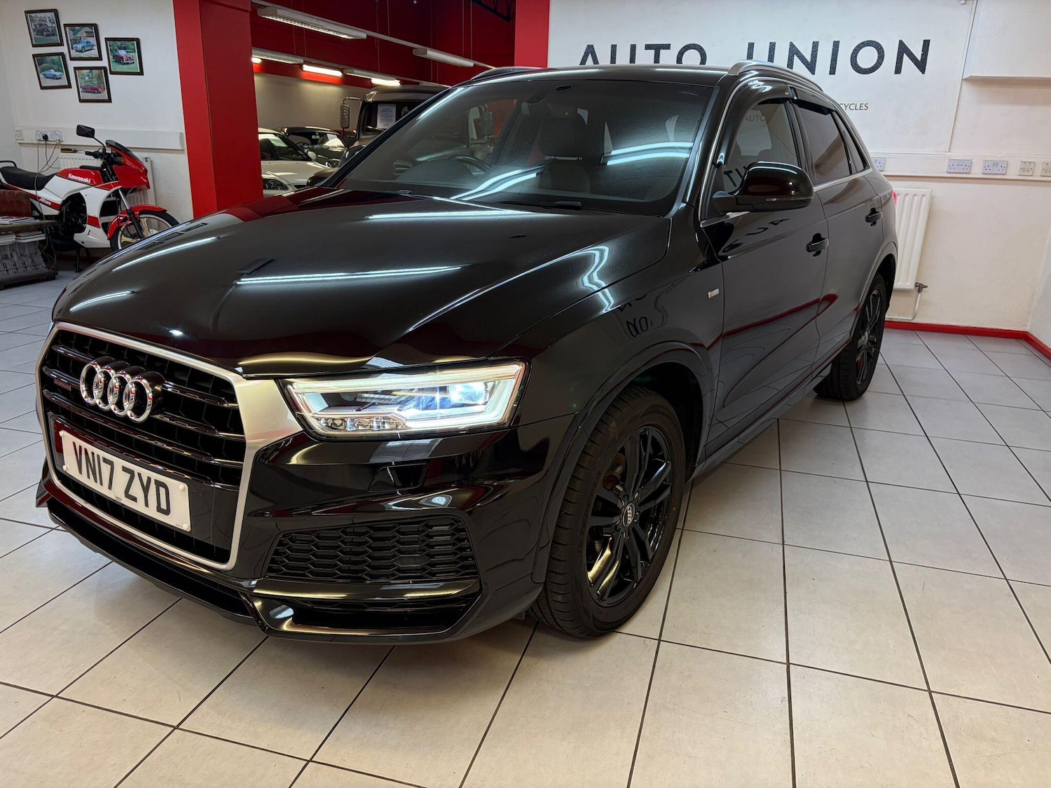 Used Audi Q3 2017 for sale - 76990657: Photo 6