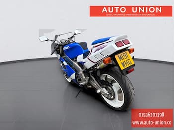 Used Suzuki RGV250 1995 for sale - bike-79645908: Photo