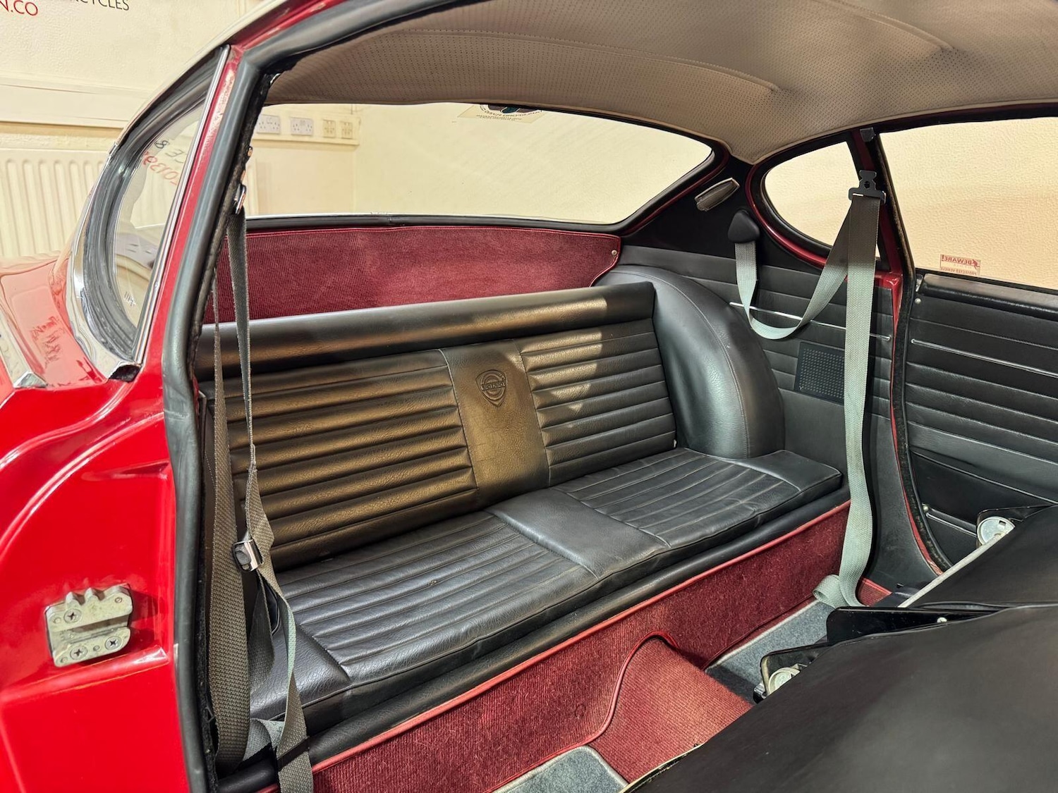 Used Volvo P1800 1967 for sale - 77156154: Photo 16