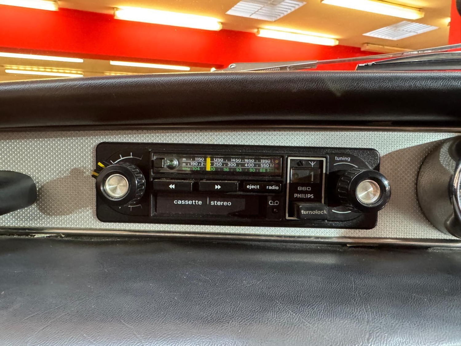 Used Volvo P1800 1967 for sale - 77156154: Photo 17