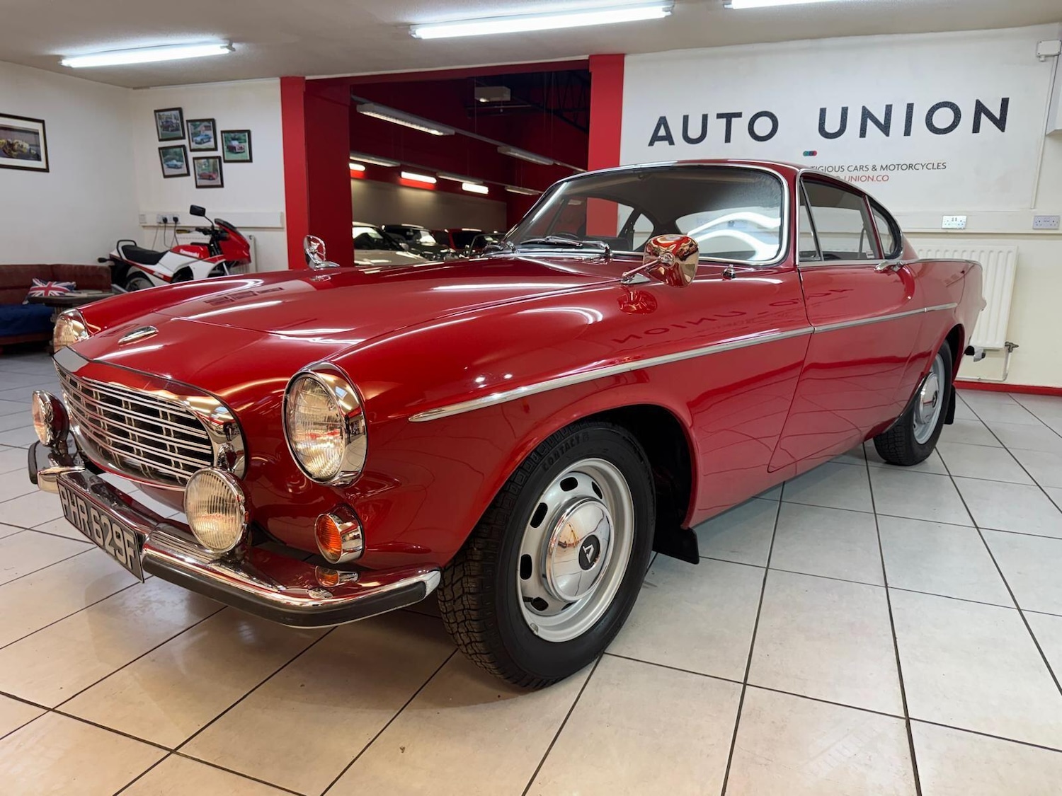 Used Volvo P1800 1967 for sale - 77156154: Photo 2