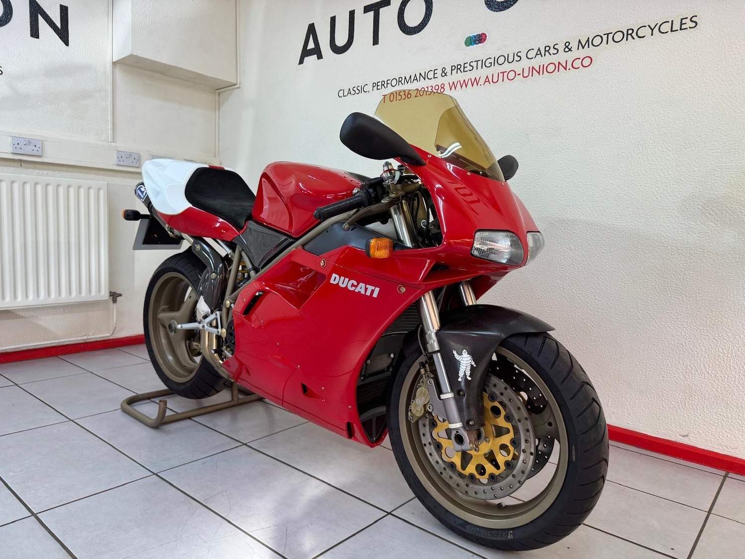 Ducati 916