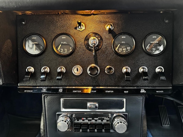 Used Jaguar E-Type 1966 for sale - 75634912: Photo 17