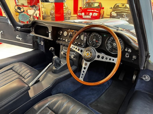 Used Jaguar E-Type 1966 for sale - 75634912: Photo 26