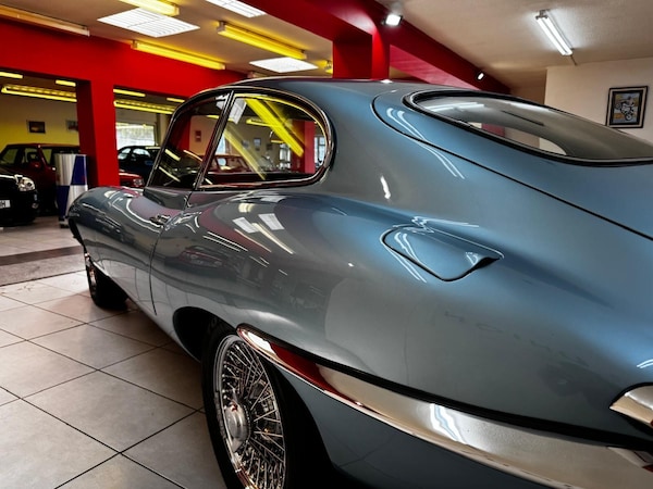 Used Jaguar E-Type 1966 for sale - 75634912: Photo 27