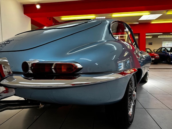 Used Jaguar E-Type 1966 for sale - 75634912: Photo 29
