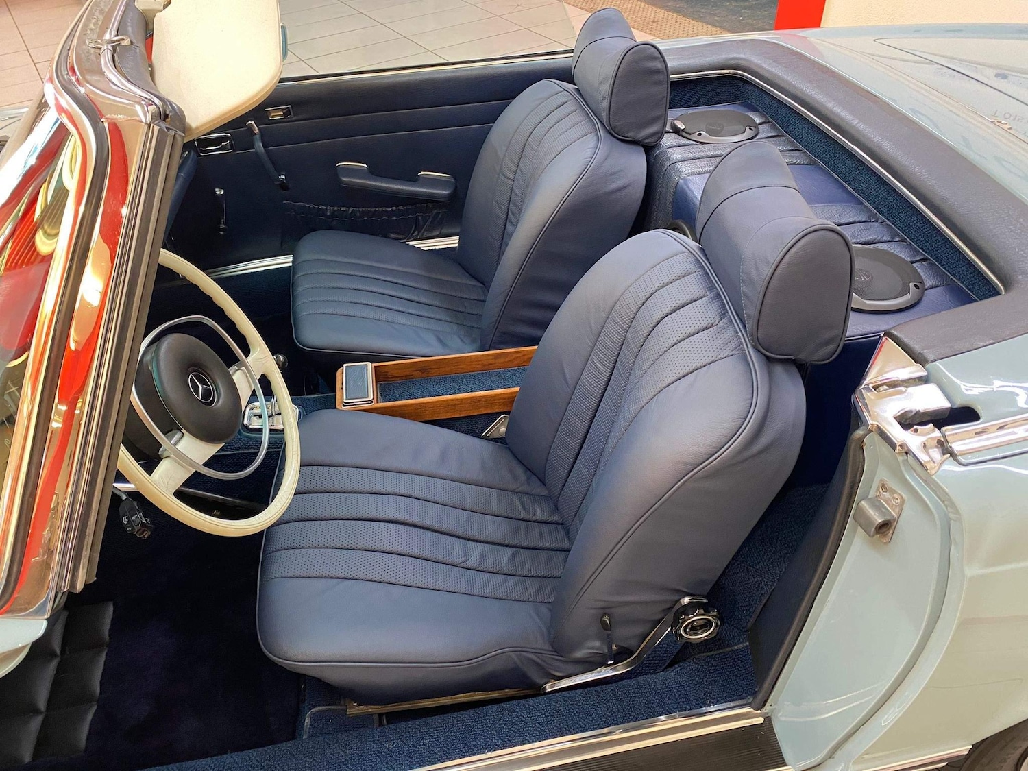 Used Mercedes-Benz 280 SL 2021 for sale - 76990512: Photo 17