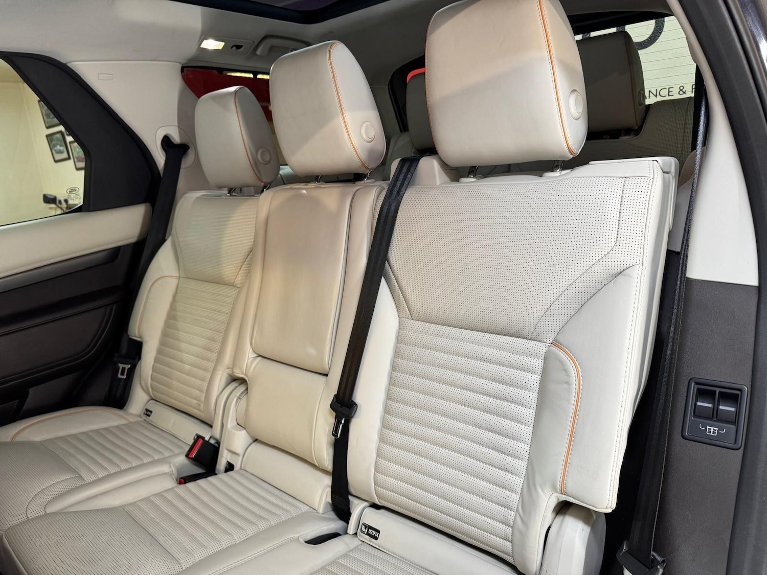 Used Land Rover Discovery 2018 for sale - 77387351: Photo 24