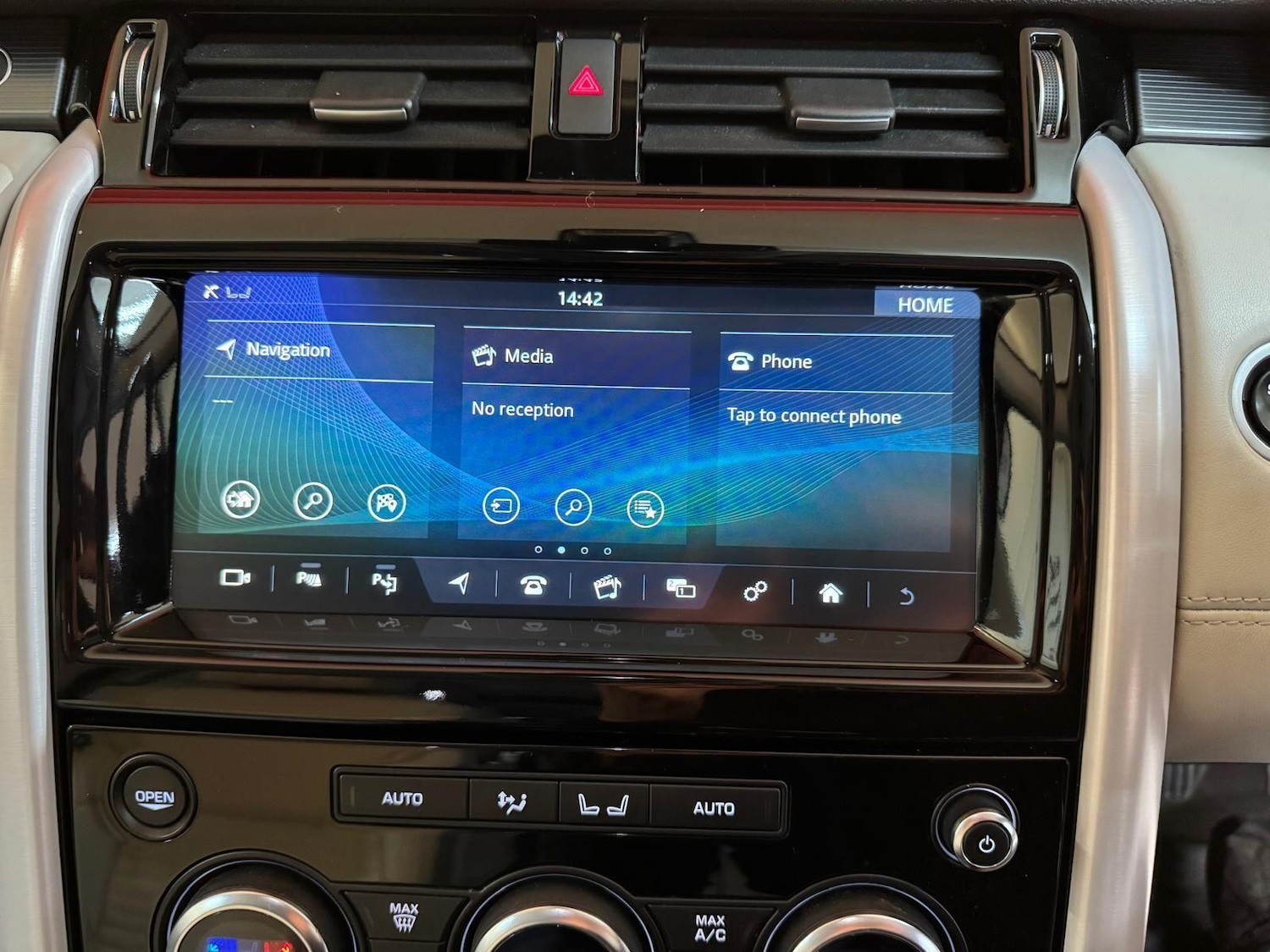 Used Land Rover Discovery 2018 for sale - 77387351: Photo 33