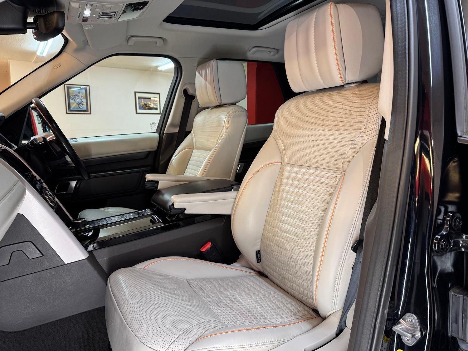 Used Land Rover Discovery 2018 for sale - 77387351: Photo 41