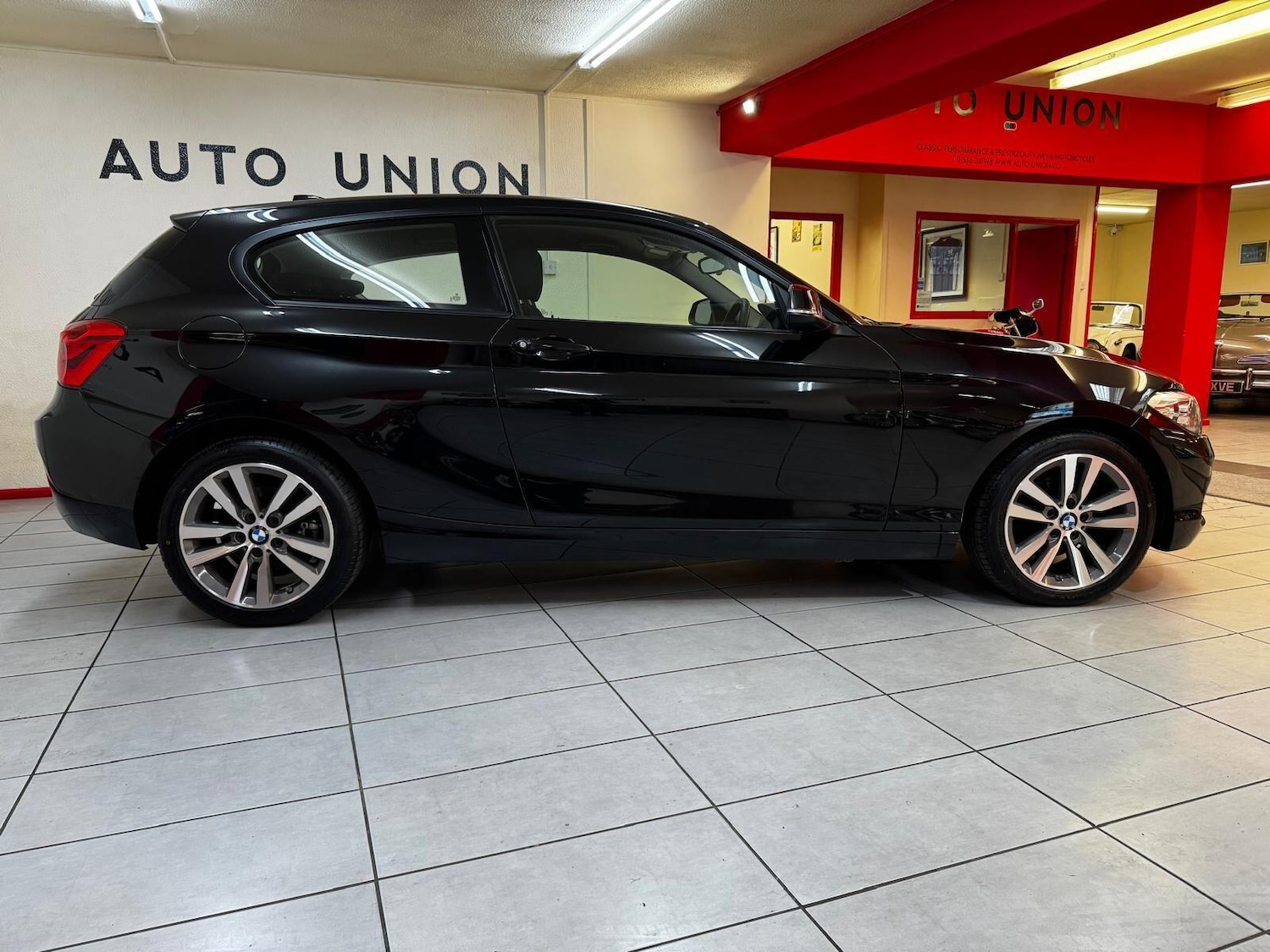 Used BMW 1 Series 2017 for sale - 76085171: Photo 5