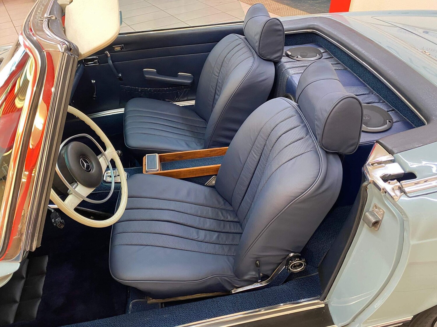 Used Mercedes-Benz 280 SL 2021 for sale - 76282843: Photo 17