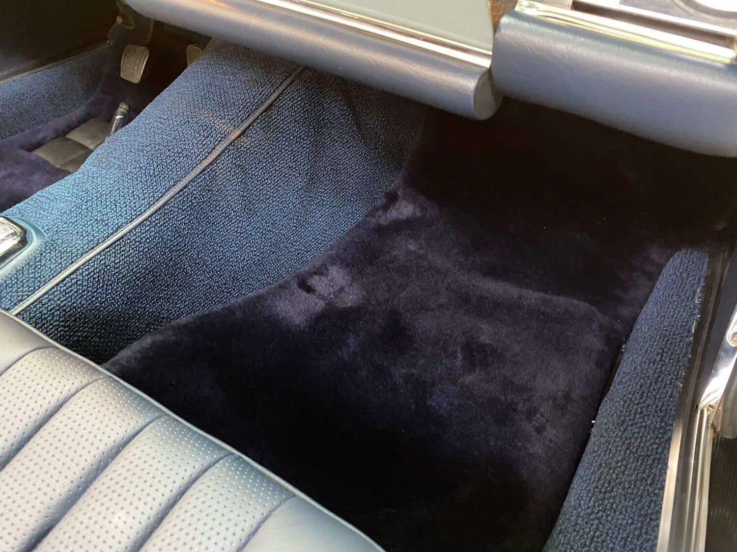 Used Mercedes-Benz 280 SL 2021 for sale - 76282843: Photo 42