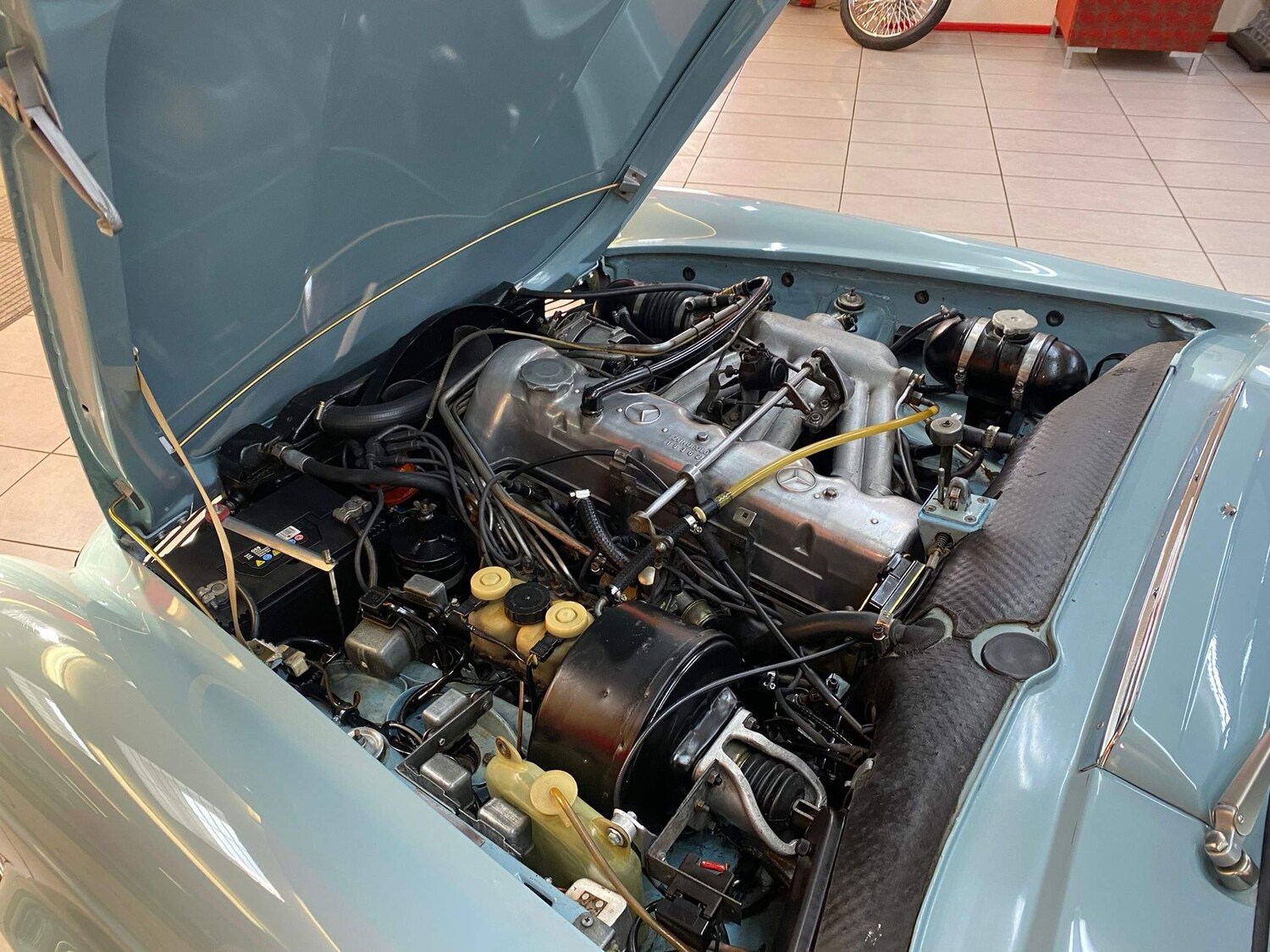 Used Mercedes-Benz 280 SL 2021 for sale - 76282843: Photo 46