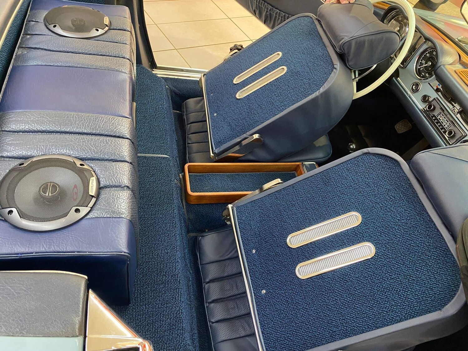 Used Mercedes-Benz 280 SL 2021 for sale - 76282843: Photo 56