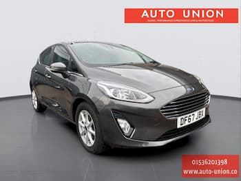 Used Ford Fiesta 2017 for sale - 79576754: Photo