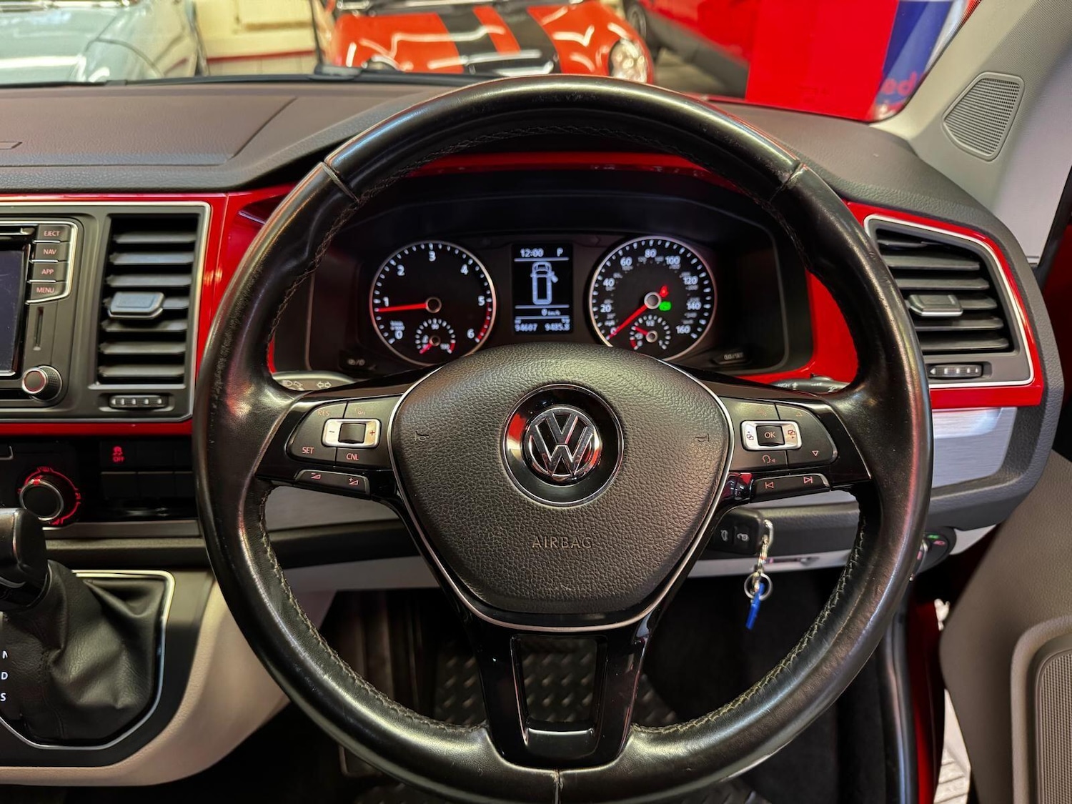 Used Volkswagen Transporter 2018 for sale - 77015837: Photo 10