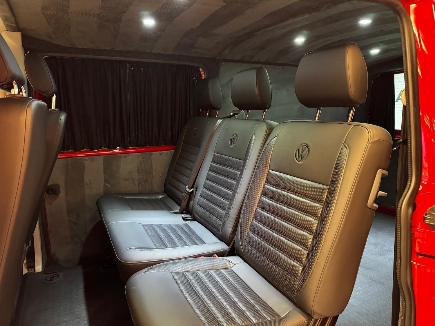 Used Volkswagen Transporter 2018 for sale - 77015837: Photo 17