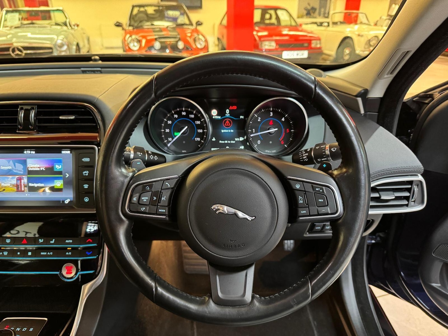 Used Jaguar XE for sale - 77305399: Photo 10