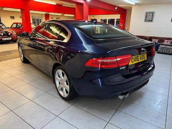 Used Jaguar XE 2016 for sale - 77305399: Photo