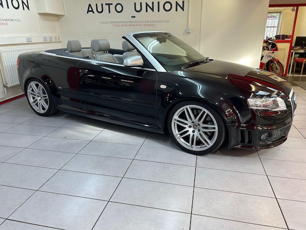 Used Audi RS4 Cabriolet 2007 for sale - 75401857: Photo 22