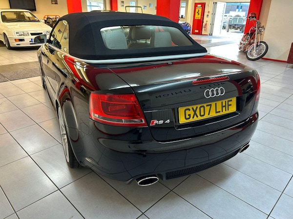 Used Audi RS4 Cabriolet 2007 for sale - 75401857: Photo 25