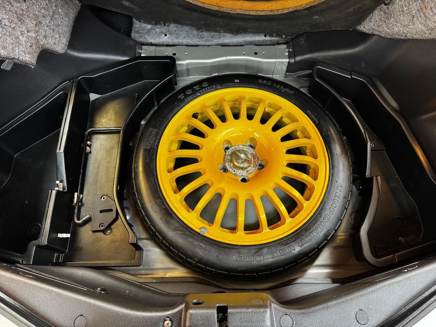 Used Mitsubishi GTO 1998 for sale - 77613018: Photo 18