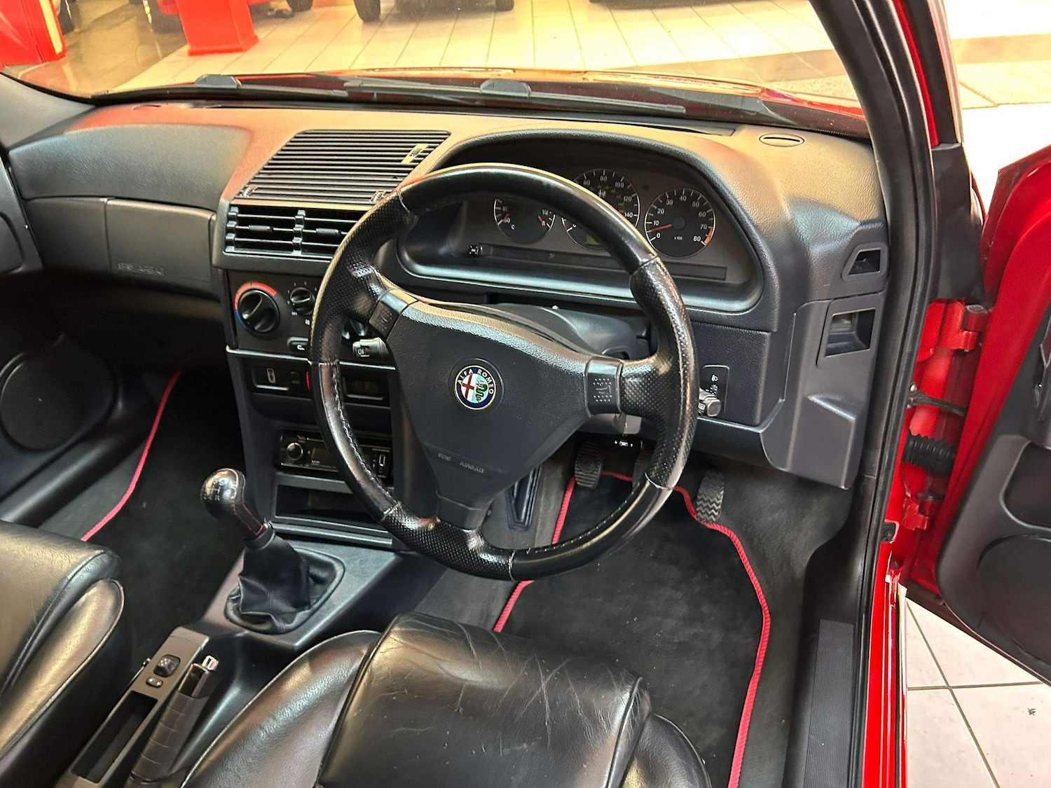 Used Alfa Romeo 145 2000 for sale - 76283972: Photo 25