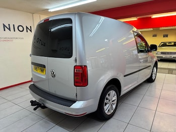 Used Volkswagen Caddy 2017 for sale - 77784421: Photo