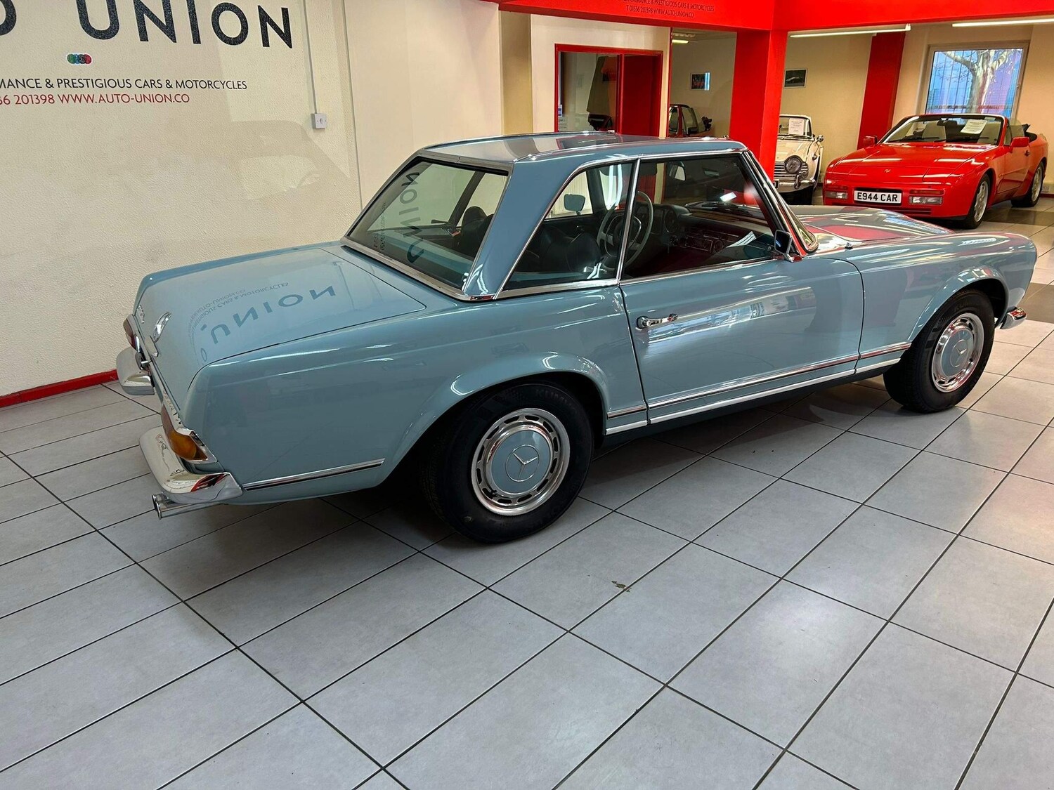 Vehicle 29